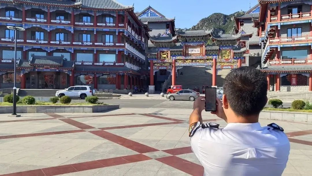 湖南保安服務(wù),墻外高空清洗服務(wù),湖南保利天創(chuàng)物業(yè)發(fā)展有限公司